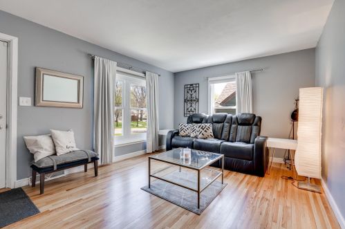 2748 Jersey Ave, Minneapolis, MN 55426-3304