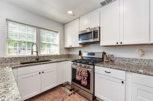 374 Bright Day Dr, Woodland CA  95695-6666 exterior