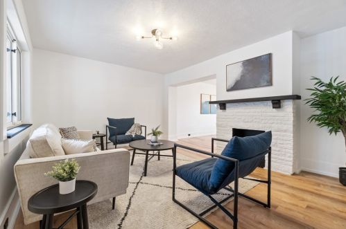 6620 Jackson St, Pittsburgh PA  15206-1764 exterior