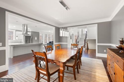 9085 Bristow Woods Ct, Nokesville VA  20181 exterior