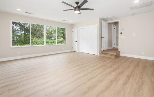 4725 Van Ness Blvd, Fresno CA  93704-3122 exterior