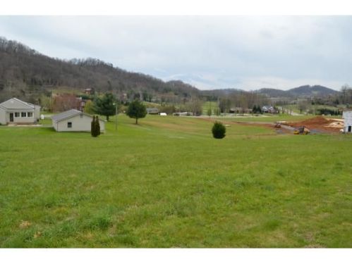 341 Rock Springs Valley Rd, Kingsport, TN 37664-5556