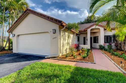23313 Water Cir, Boca Raton FL  33486-8539 exterior
