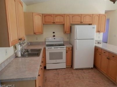 411 Willard Ave, Lehigh Acres, FL 33972-7850