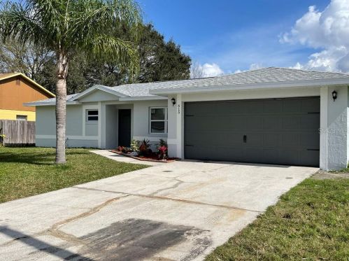 615 Deauville Ct, Kissimmee, FL 34758-3204