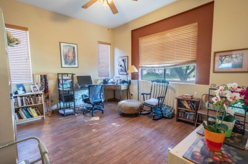 2431 Emerald Lake Ln, Elk Grove CA  95758-3608 exterior