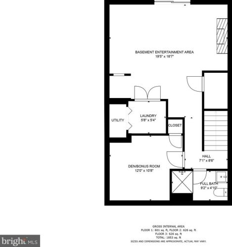 9733 Lakepointe Dr, Springfield VA  22015-1881 exterior