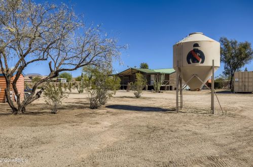 34114 14th St, Phoenix AZ 85085-9294 exterior