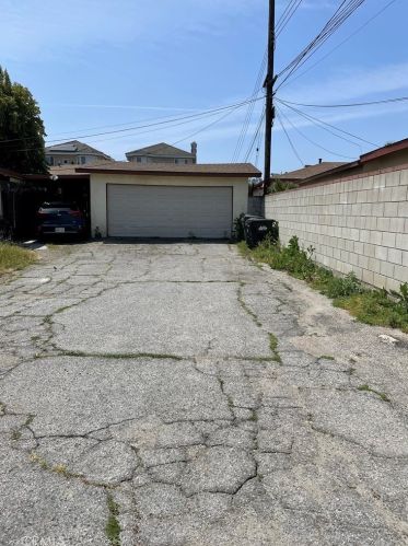 342 Newmark Ave, Monterey Park CA  91754-2722 exterior