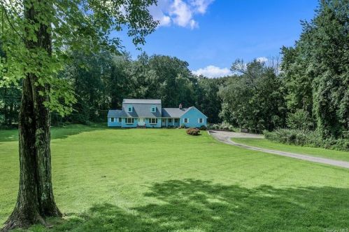 118 Davids Way, Bedford Hills, NY 10507-2544