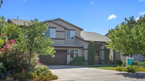 3040 Canfield Cir, Mesa, AZ 85212-1894