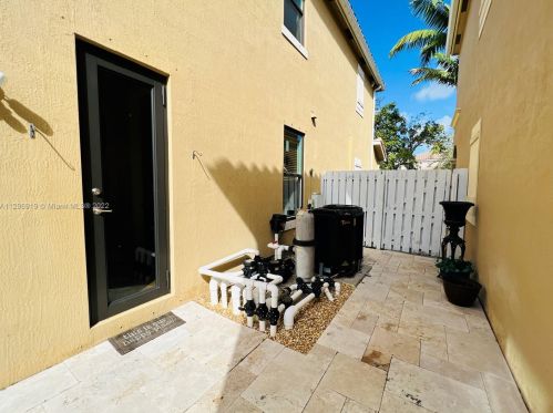 3864 Aspen Leaf Dr, Boynton Beach FL  33436-1700 exterior