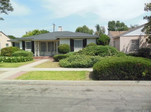 6814 Vanport Ave, Whittier, CA 90606-1632