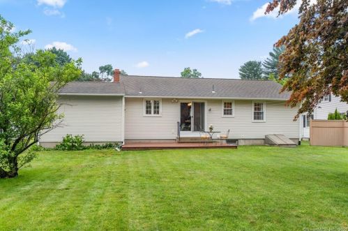 51 Emily Ln, Bristol, CT 06010-6814