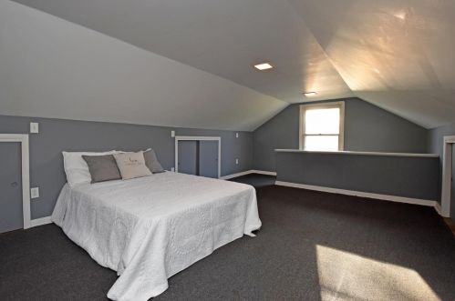 6009 Cleves Warsaw Pike, Cincinnati OH 45233-4935 exterior