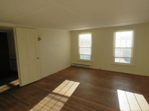 207 Main St, Colchester CT  06415-1405 exterior