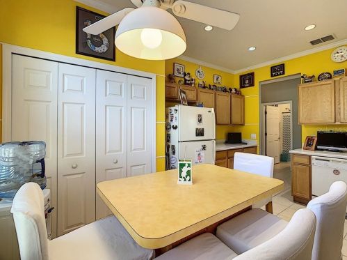 1727 Encinitas Way, Kissimmee FL 34759-6201 exterior