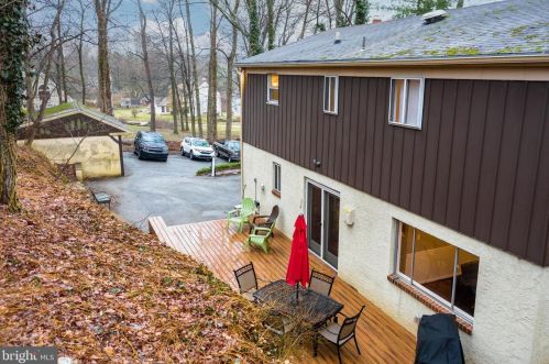 1298 Marshallton Thorndale Rd, Downingtown PA  19335-3754 exterior