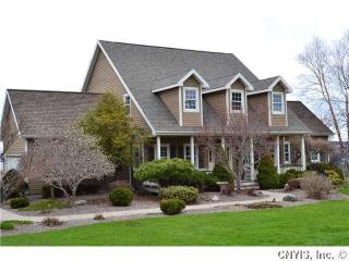 47 Lake Vista Dr, Skaneateles, NY 13152-9691