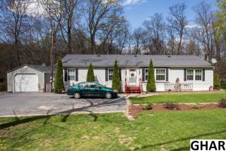 4635 Spring Rd, Shermansdale, PA 17090-9405