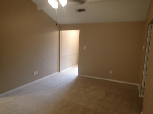 903 Meadowlark Dr, Midlothian TX  76063-1573 exterior