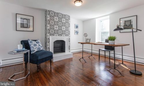 984 Lansdale Ave, Lansdale PA  19446-1620 exterior