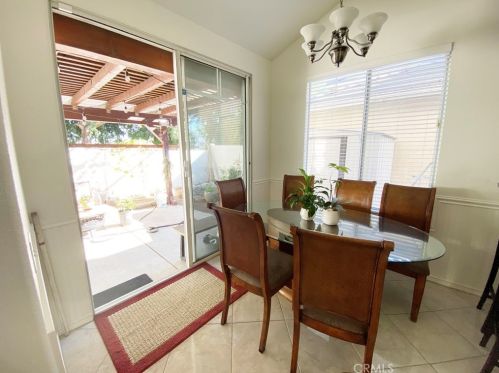 30422 Daisy Ct, Santa Clarita CA  91384-3779 exterior