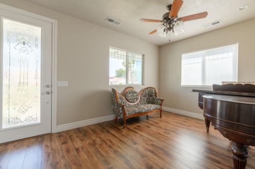 3545 Swiss Dr, Santa Clara, UT 84765-5382