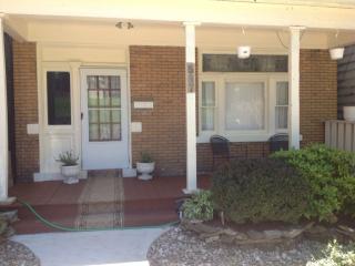 567 2nd St, Monroeville PA  15140-1407 exterior