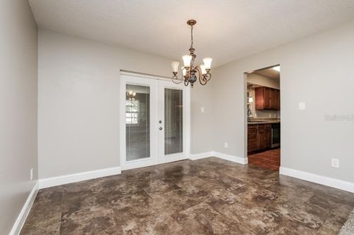 5321 Hillside Dr, Orlando FL  32810-1711 exterior