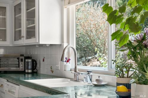 1425 Los Olivos Rd, Santa Rosa CA 95404-2017 exterior