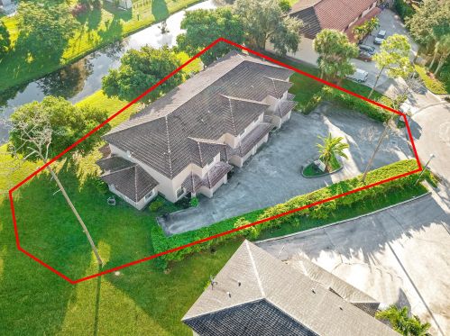13723 Sunflower Ct, West Palm Beach, FL 33414-8575