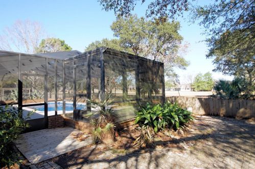 190 Country Club Rd, Shalimar FL  32579-1634 exterior