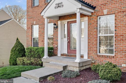 17194 Russett Farm Dr, Shrewsbury, PA 17361-1735
