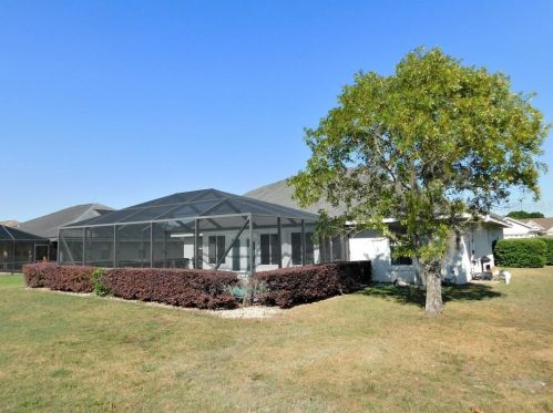 10100 69th Ave, Belleview, FL 34420-9341