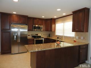 3814 Sue Ln, Raleigh, NC 27604-4241