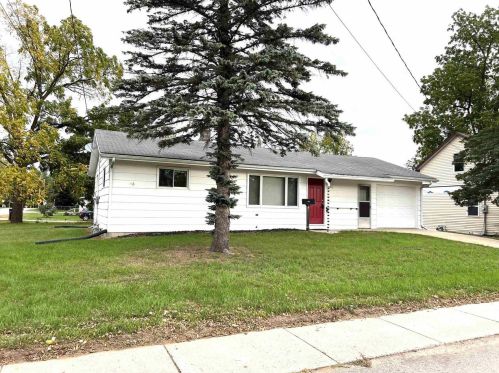 108 2nd St, Friendship, WI 53934-8025