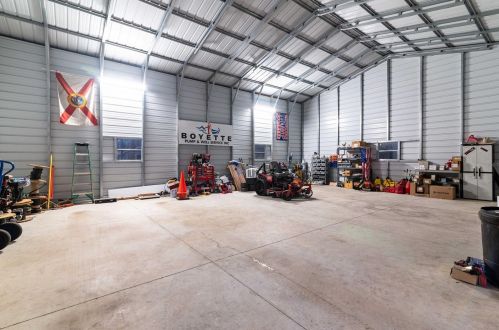 28001 Villa Rd, Dade City FL  33525-7922 exterior