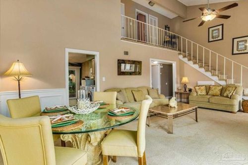 4810 Huron Dr, Pensacola FL  32507-8739 exterior