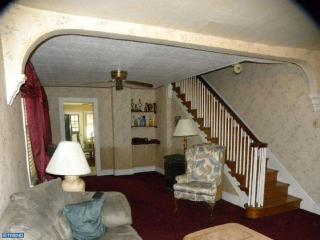 512 Jefferson Ave, Edgely PA  19007-3927 exterior