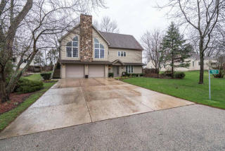 9021 390th Ave, Lyons, WI 53105-8516
