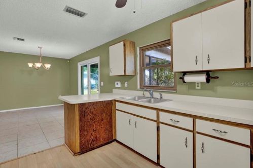 2861 Bowden Rd, Avon Park Lakes FL  33825-8701 exterior