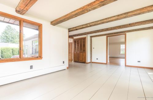 60 Myrtle St, Somersworth NH  03878-2226 exterior