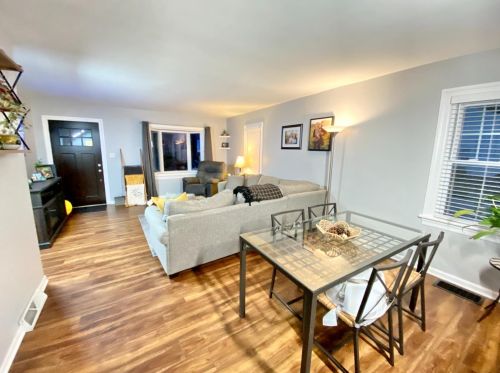 401 Harrison Blvd, Valpo IN  46383-3631 exterior