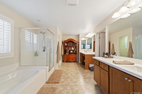 36266 Waxen Rd, Lake Elsinore CA  92532-2565 exterior