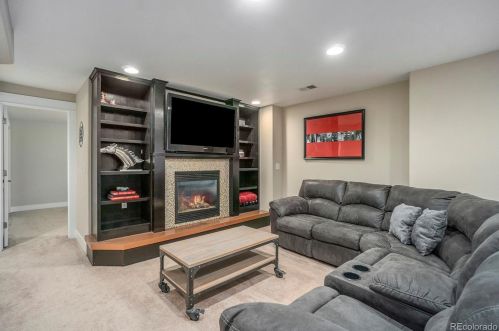 8051 Lighthouse Ln, Fort Collins CO  80528-8978 exterior