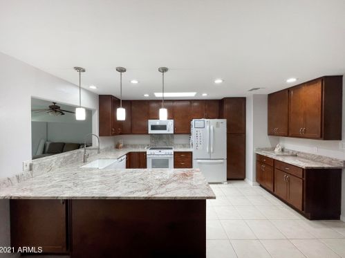 2318 Osage Ave, Mesa, AZ 85202-7921