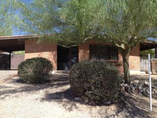737 Avenida De Suenos, Tucson AZ  85745-2244 exterior