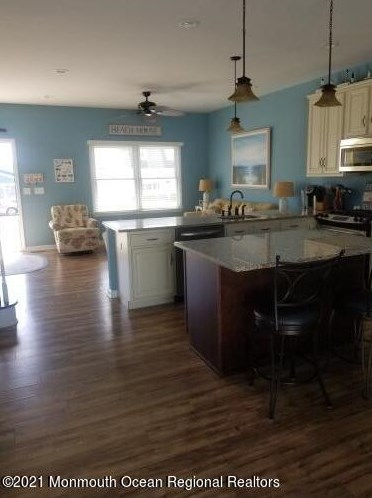 119 Newark Ave, Lavallette NJ  08735-2710 exterior