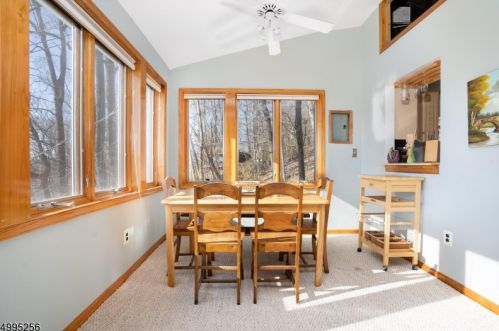 1 Lewis Ln, Belvidere NJ  07823-3123 exterior